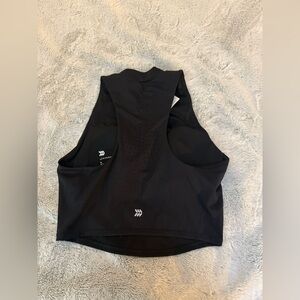 Women’s cropped work out top with built in support